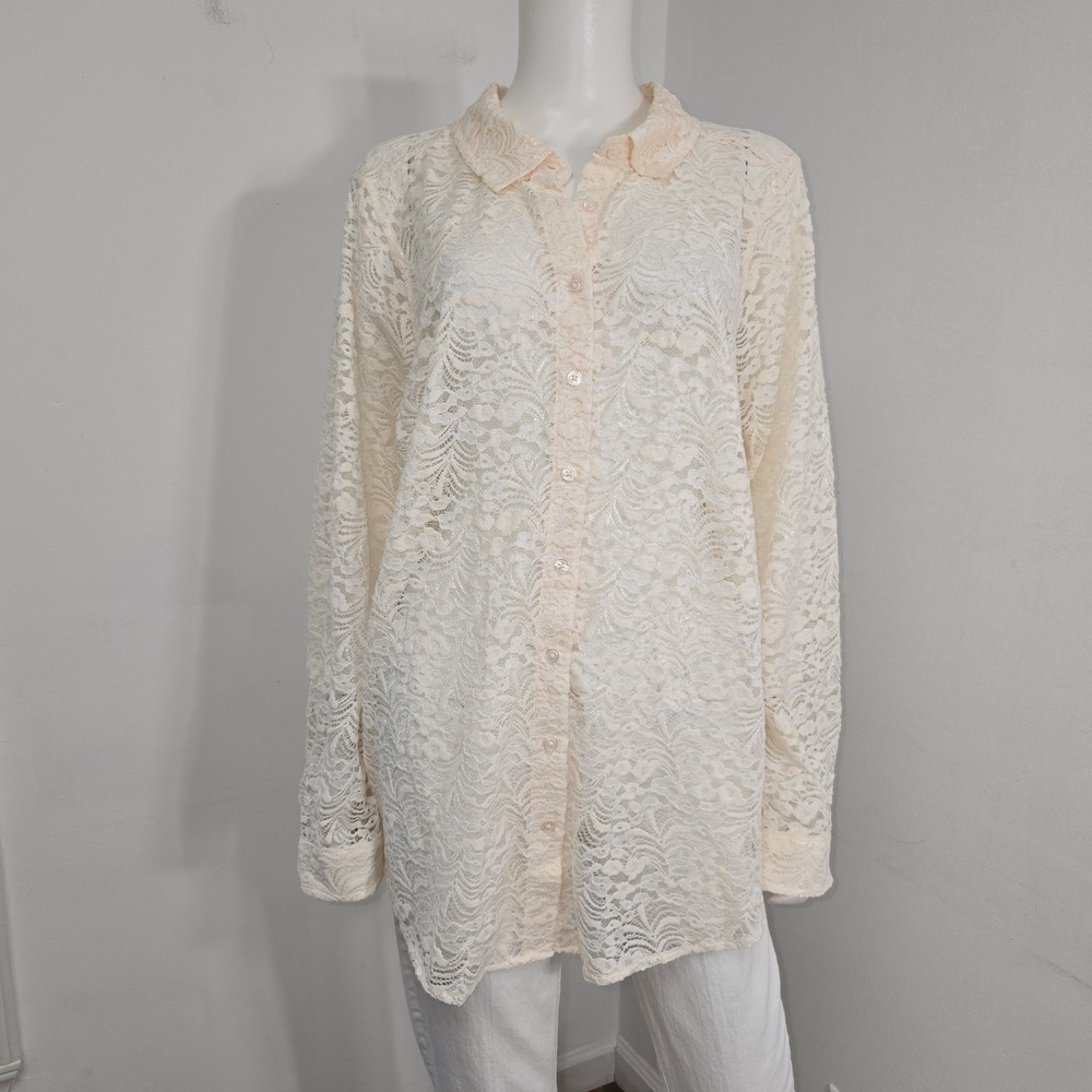 Torrid All Over Lace Blouse Shirt Size 3 3X Sheer Button Down Cream Long Sleeve